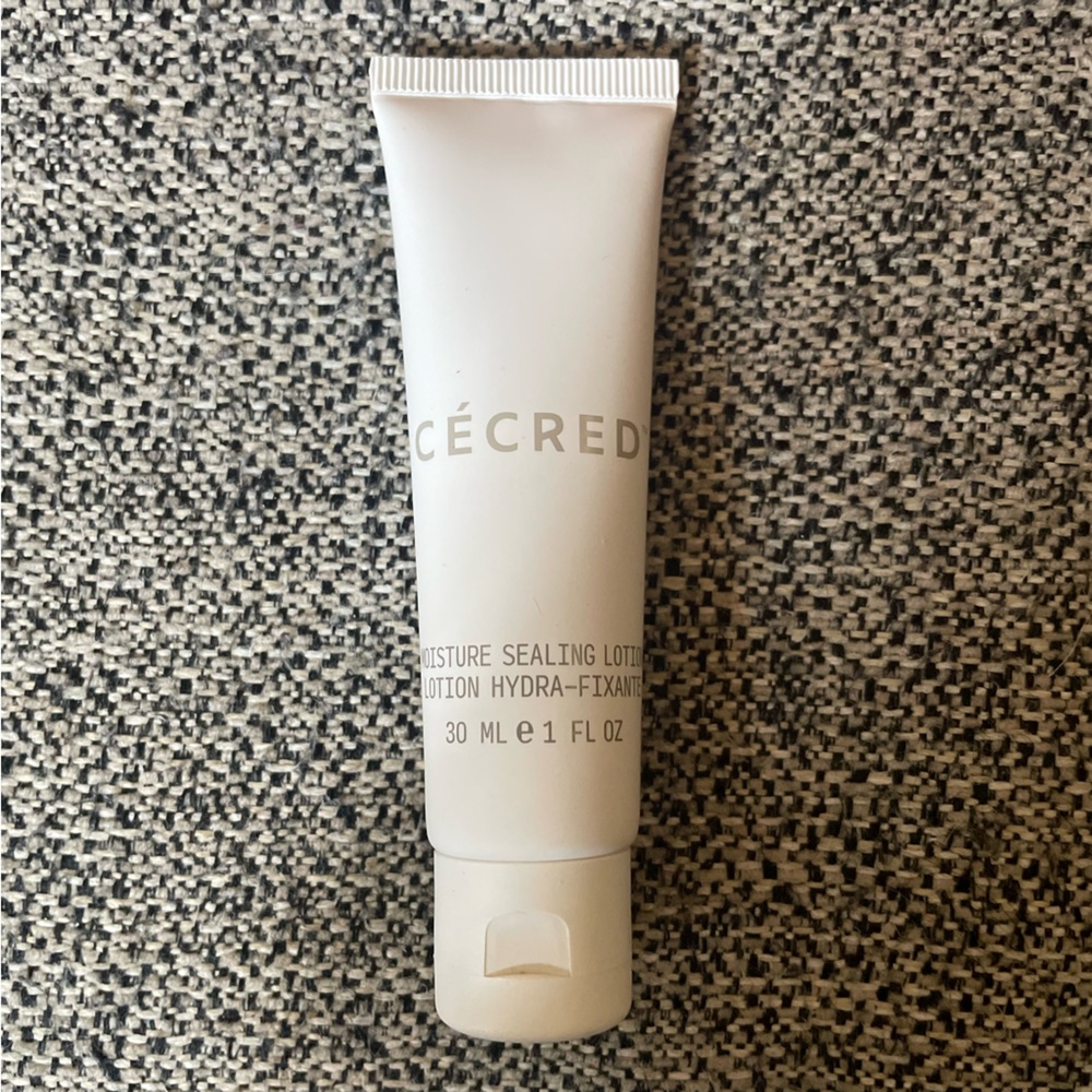 5 for $25! Cécred Moisture Sealing Lotion